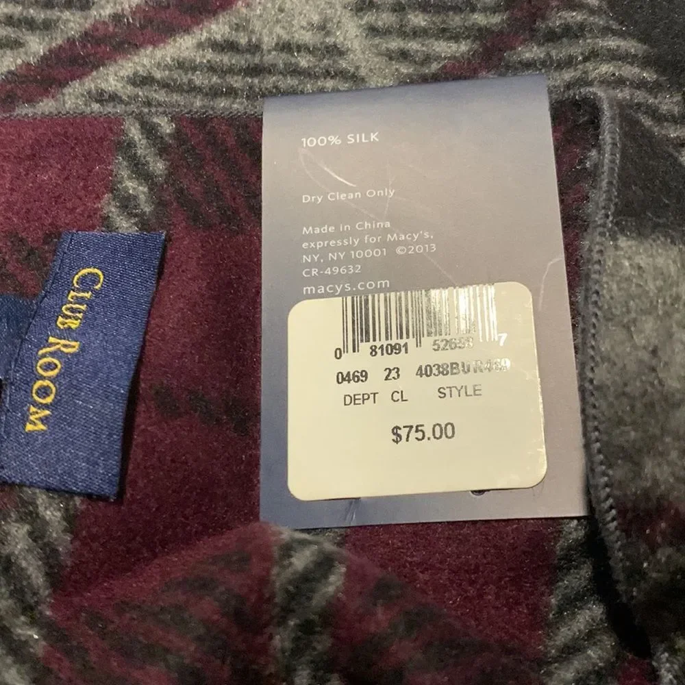 NWT Men’s Club Room Silk Scarf Size ~12*~40
